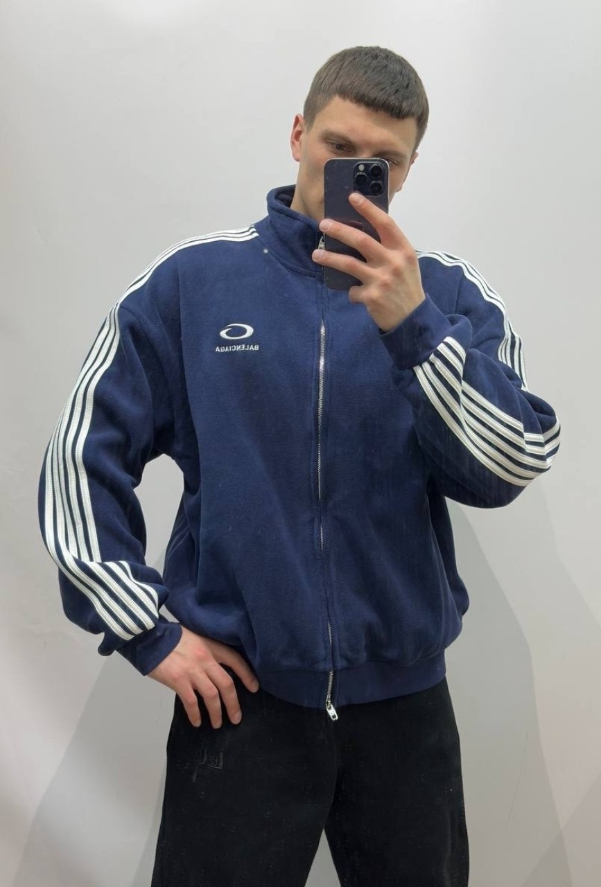 balenciaga balenciaga,баленсиага кристобаль,логотип balenciaga,balenciaga hoodie,толстовка