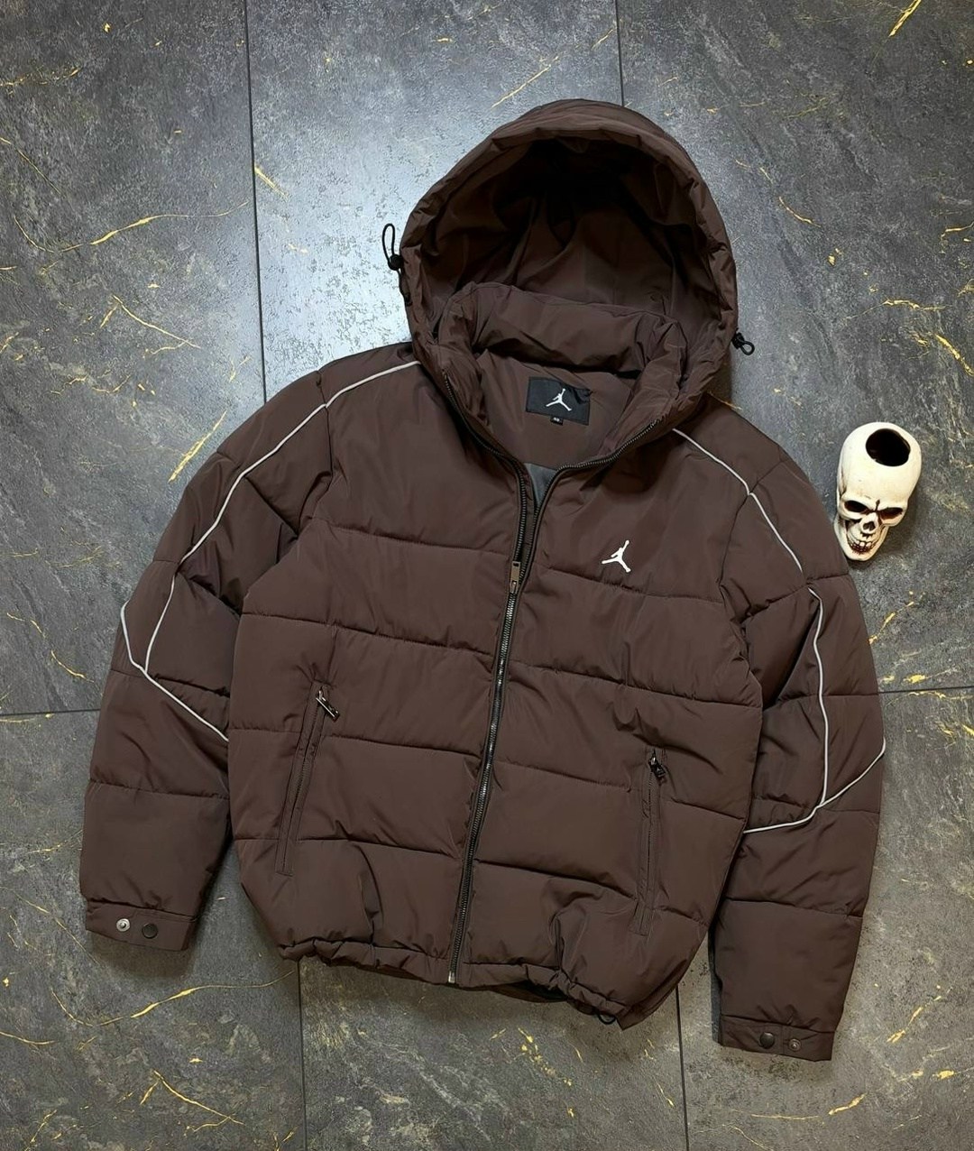 куртка jordan,куртка essentials пуховик air jordan черный,куртка пуховик nike jordan,куртка,пуховик jordan x supreme