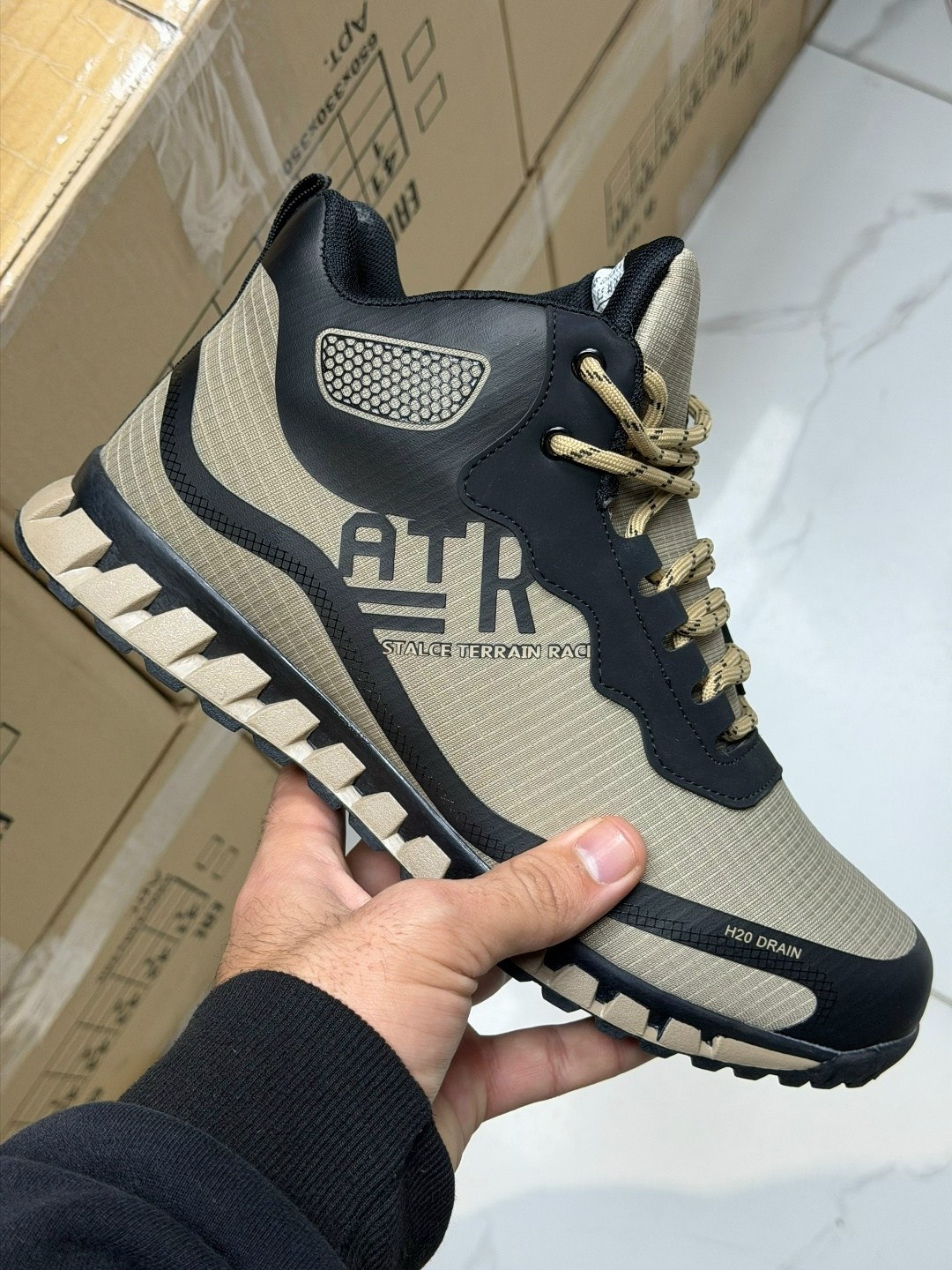 зимние кроссовки adidas,кроссовки мужские зимние,зимние кроссовки,кроссовки зимние bona,зимняя