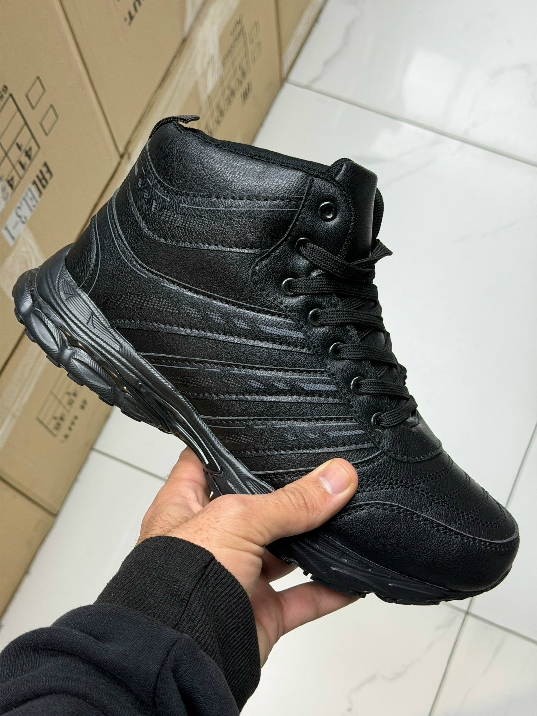 зимние кроссовки adidas,кроссовки мужские зимние,зимние кроссовки,кроссовки зимние bona,зимняя