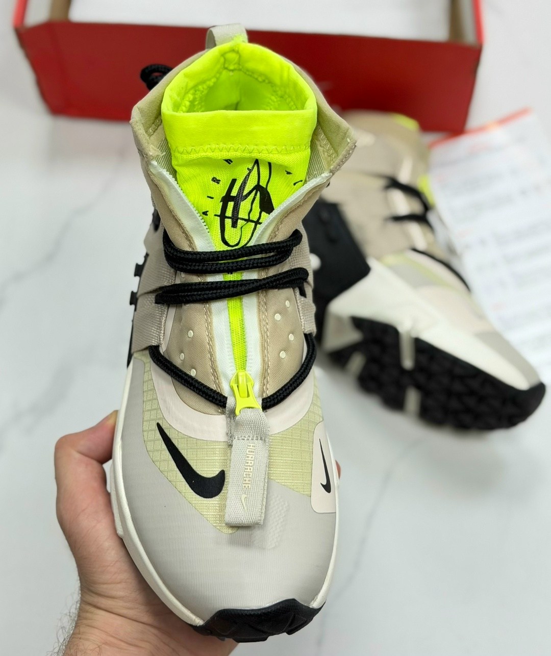 кроссовки nike air huarache gripp,кроссовки nike air huarache,кроссовки nike air huarache gripp triple,nike air huarache gripp,мужские кроссовки nike air huarache