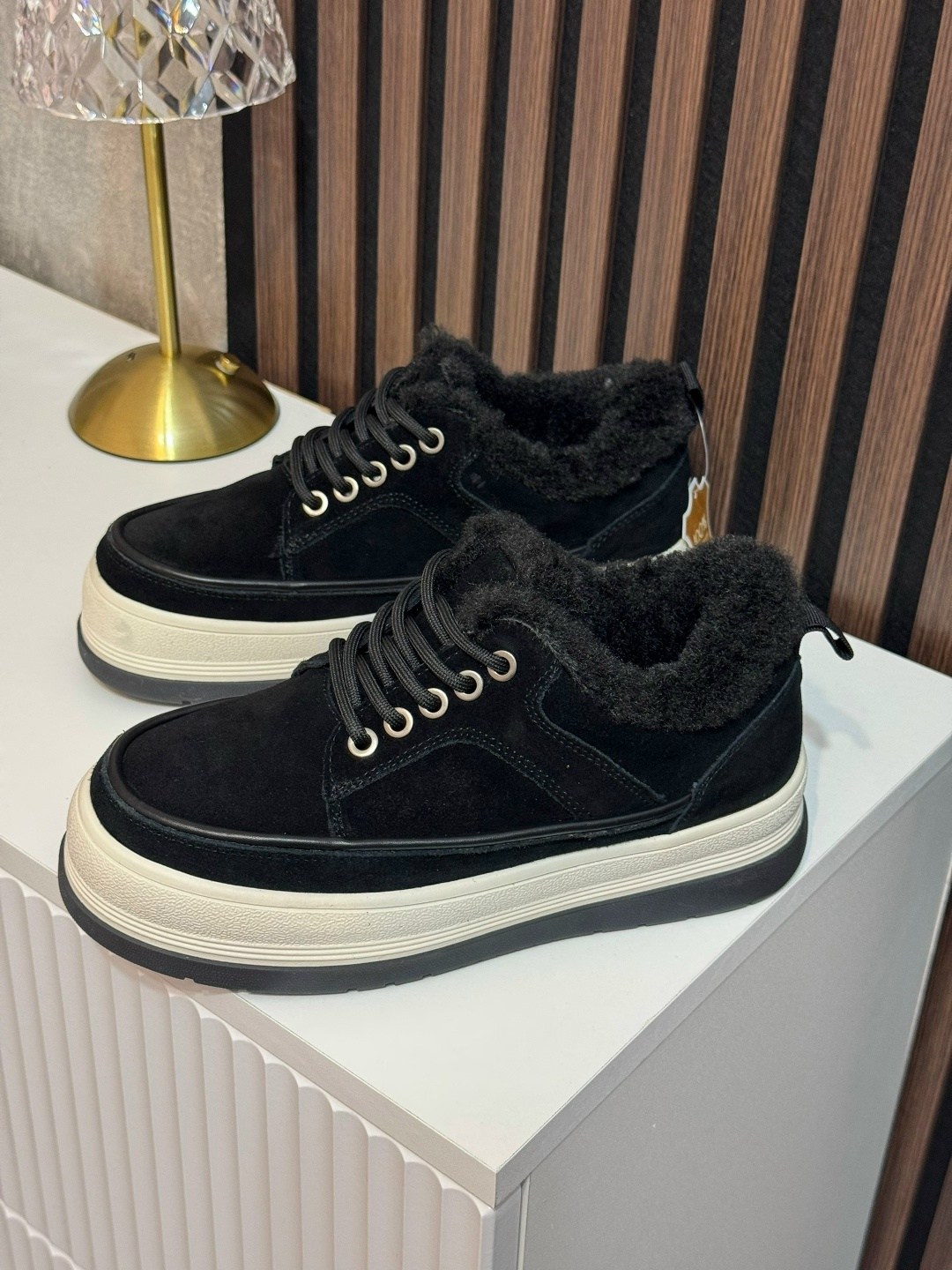 кеды зимние/кроссовки теплые a9002-4m,,зимние кеды ugg из натуральной замши,зимние черные замшевые кеды кроссовки с натуральным мехом,замшевые кроссовки