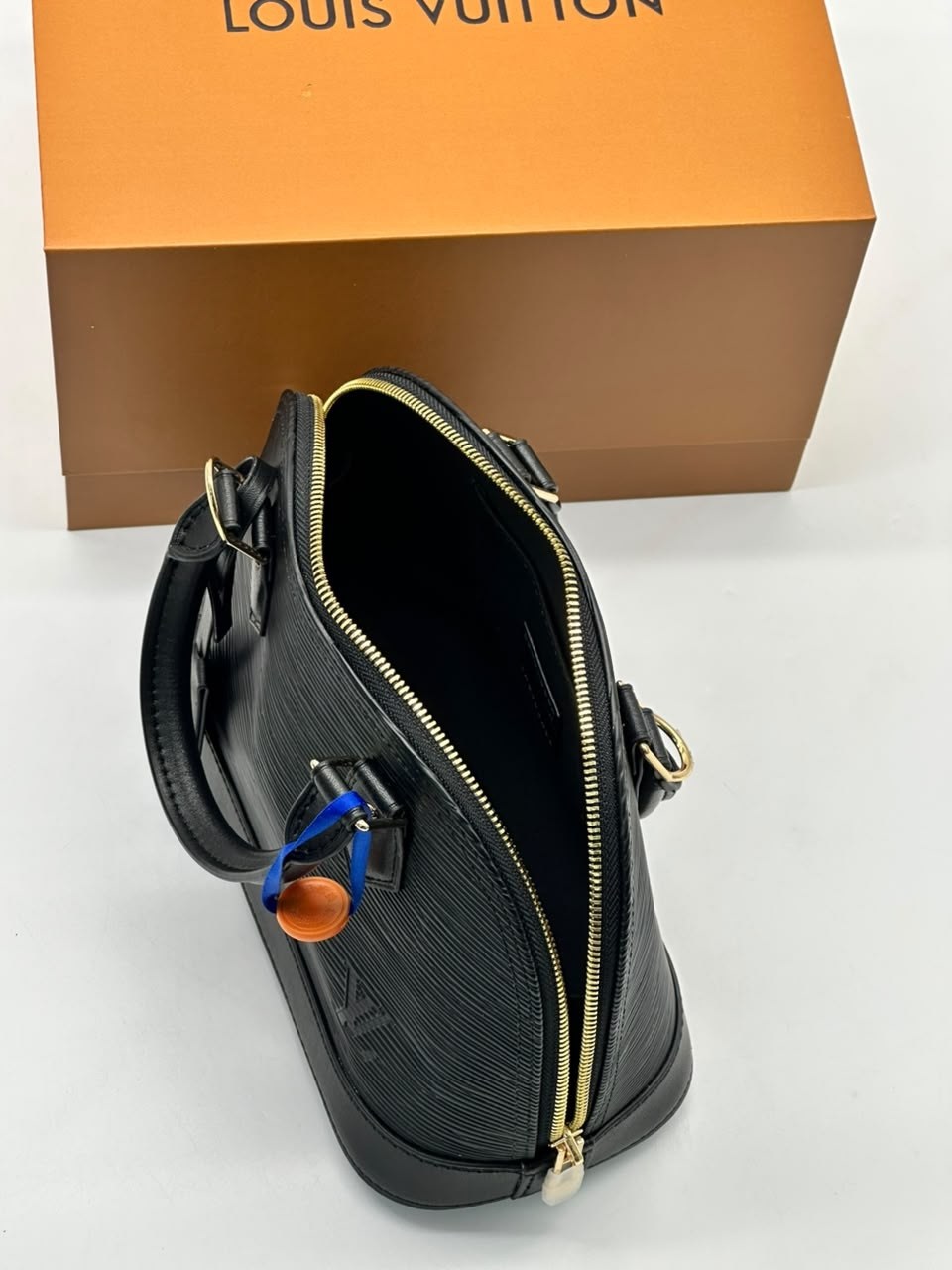 сумки для женщин,сумка,louis vuitton alma bb,женская сумка,сумочка