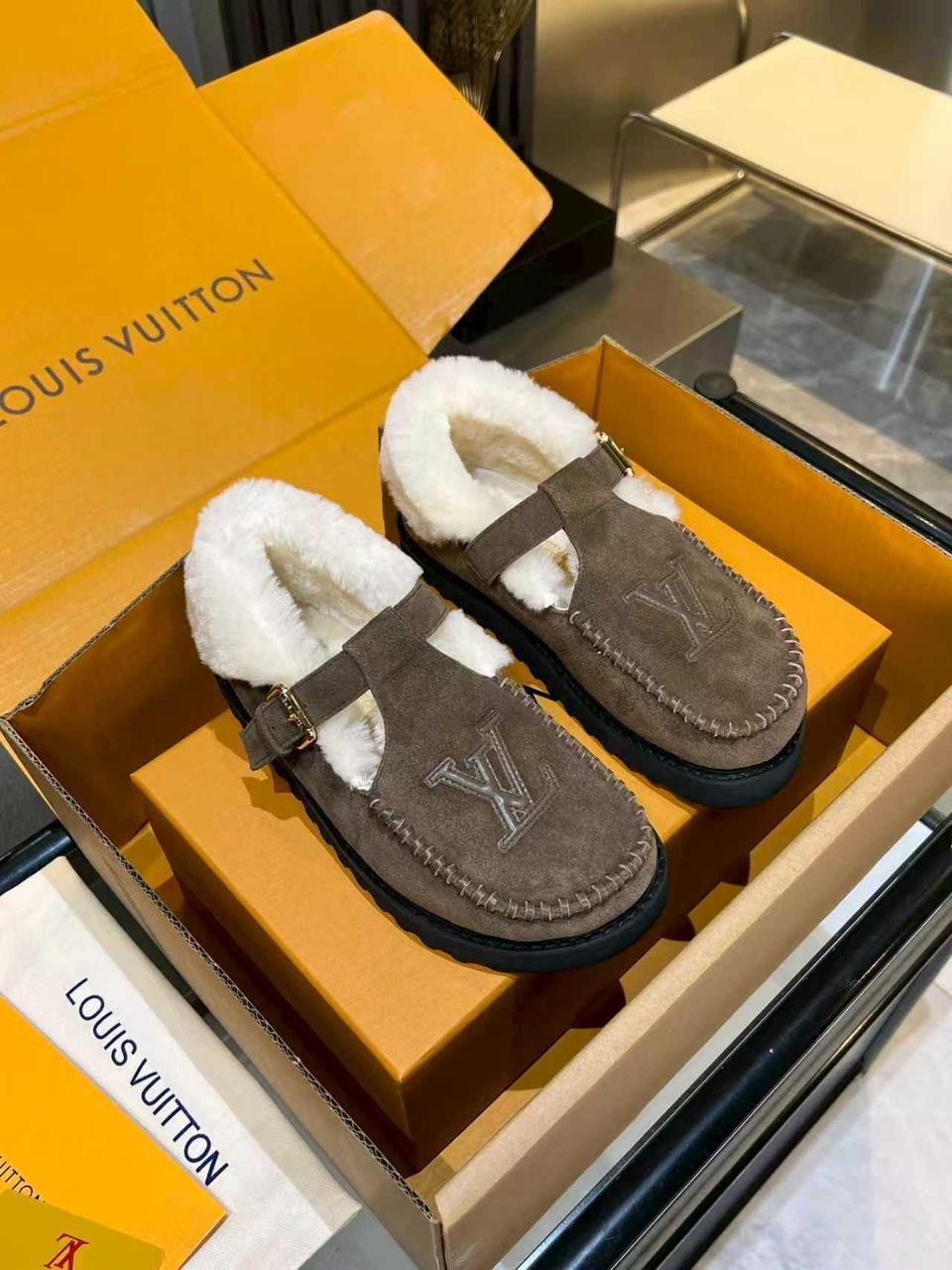 ,женские замшевые ботинки louis vuitton colorado comfort на меху черные,женские замшевые ботинки louis vuitton colorado comfort на меху бежевые,ботинки louis vuitton,женская