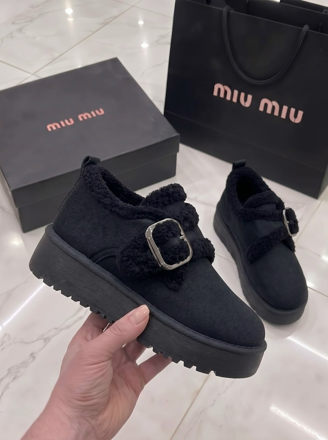 ботинки miu miu,угги женские,ботинки miu miu на меху зима размер 36-40,зимние ботинки miu miu,
