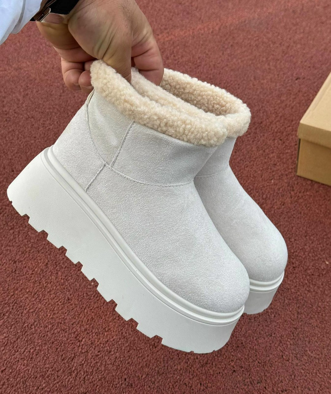 ,зимняя  женская,угги ugg зимние с мехом короткие на платформе,женские угги,угги зимние короткие на платформе meitesi