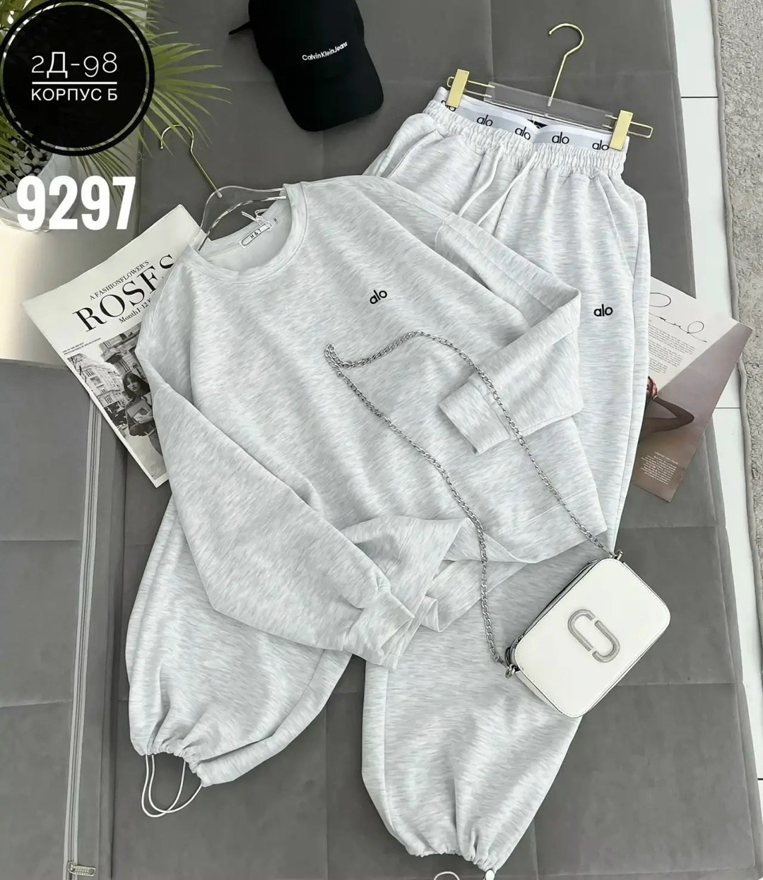 комплект одежды adidas sportswear,костюм тройка адидас,спортивный костюм,костюм адидас,женский спортивный костюм