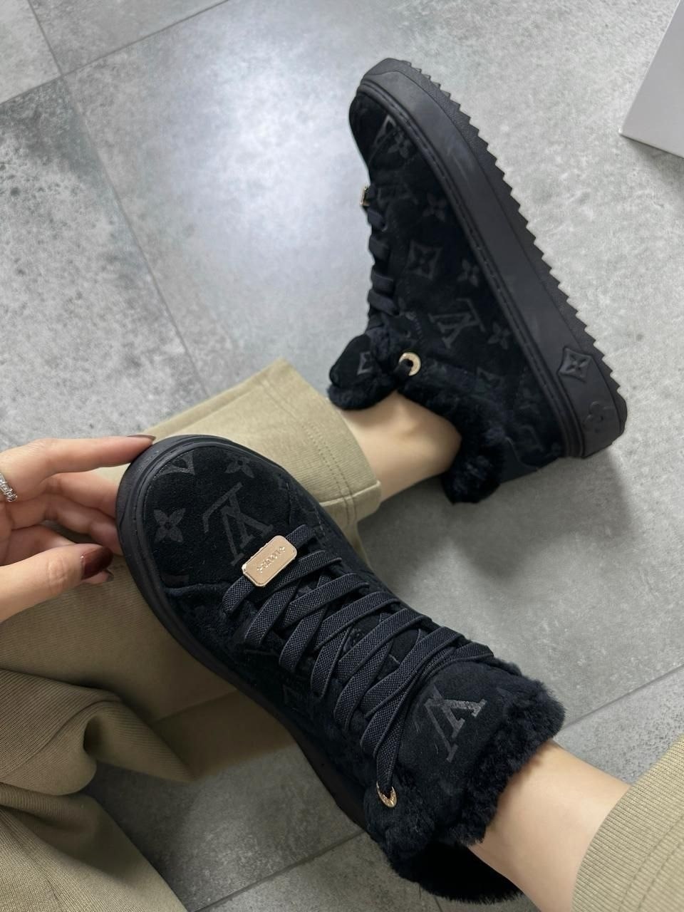 зимние кроссовки louis vuitton,кроссовки женские louis vuitton,кеды луи виттон,кроссовки луи виттон,кеды louis vuitton