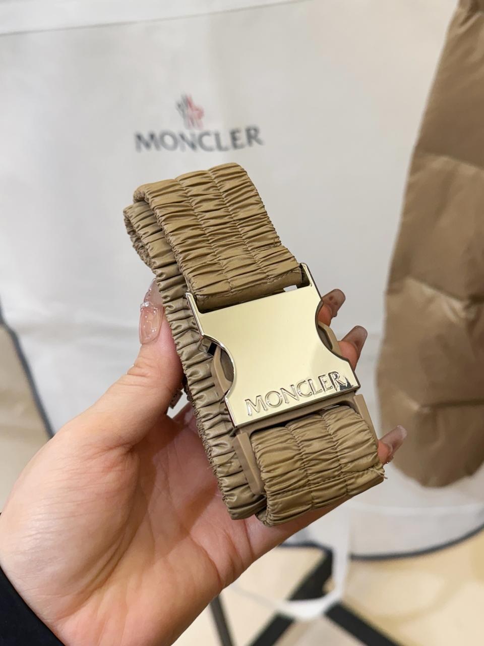 пуховик moncler,женский пуховик moncler,пуховик мужской moncler,пальто пуховое moncler,куртка пуховик moncler