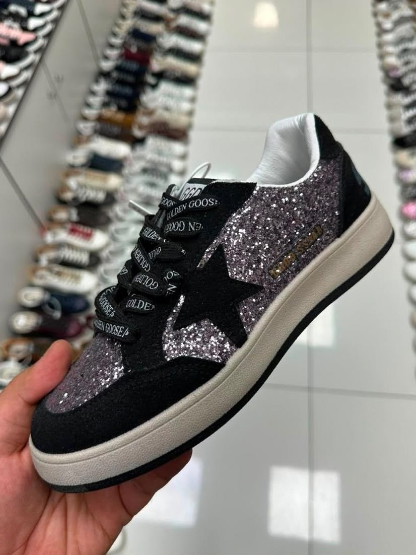 ,кроссовки golden goose с пайетками на платформе,кроссовки golden goose,обуви, женская