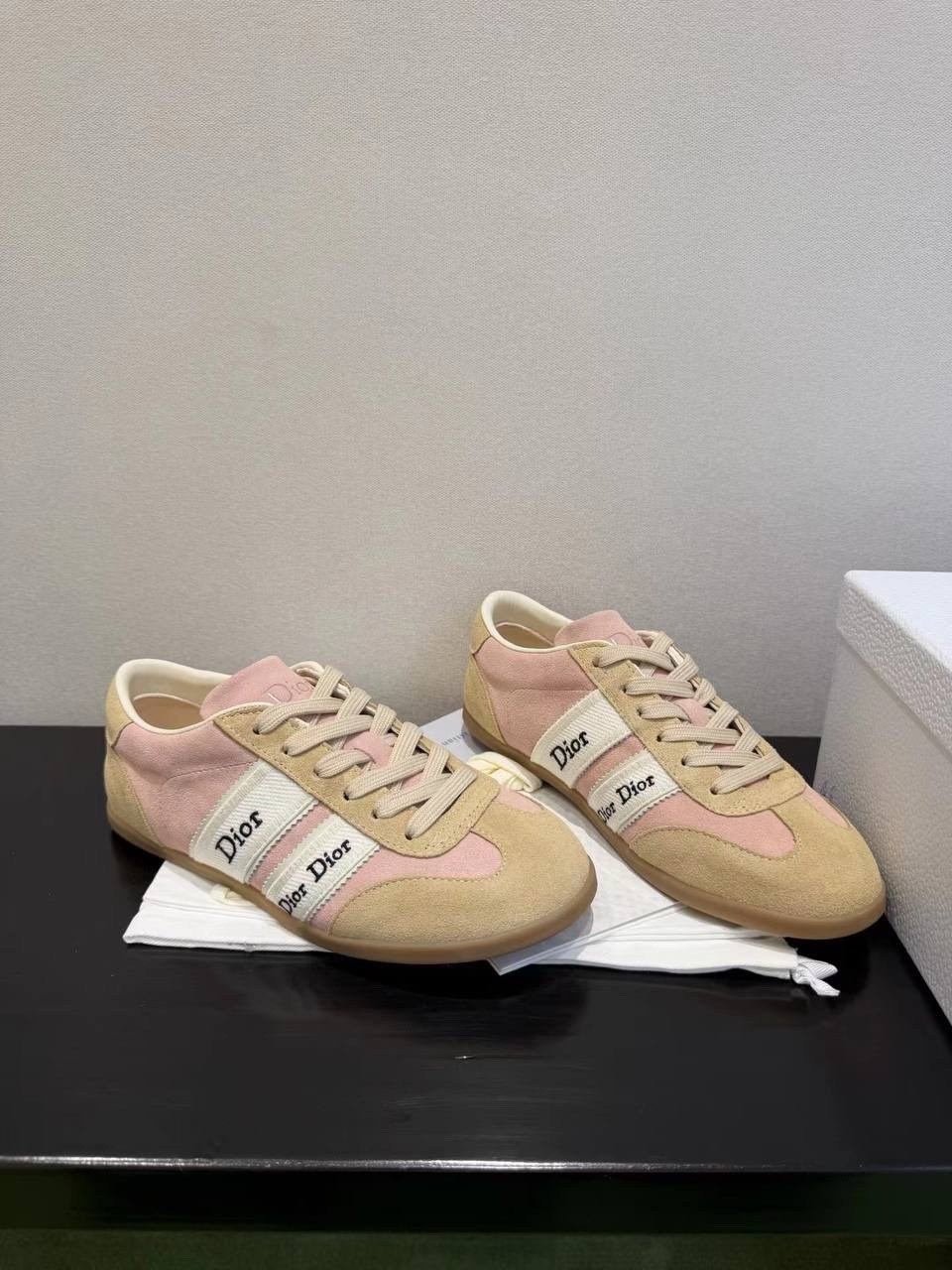 ,dior кроссовки,кроссовки женскиe,dior женские,dior кеды