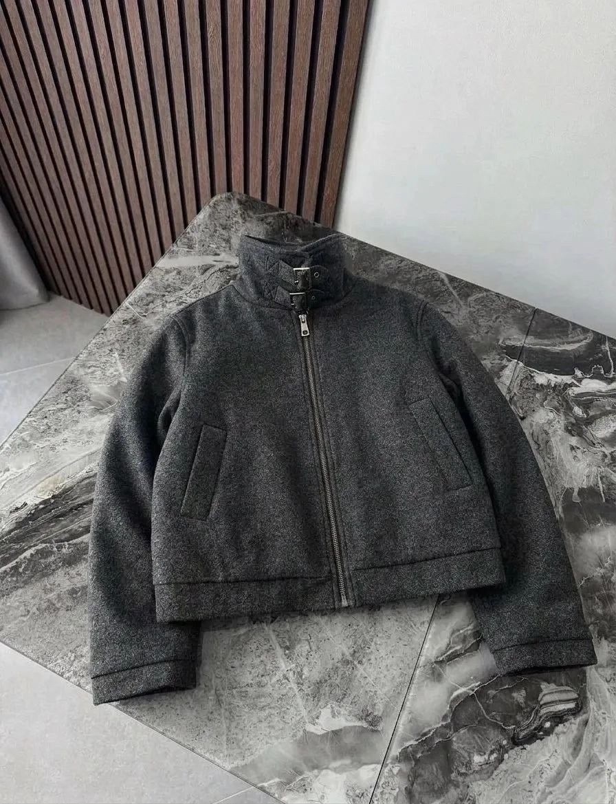 укороченная куртка из букле zara серый,куртка женская,куртка букле женская,куртка букле,куртка