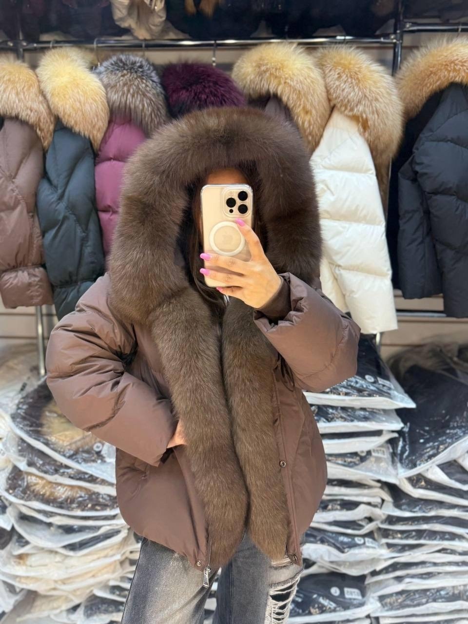 пуховик с натуральным мехом,пуховик женский с натуральным мехом,зимние куртки,пуховик с мехом,пуховик женский