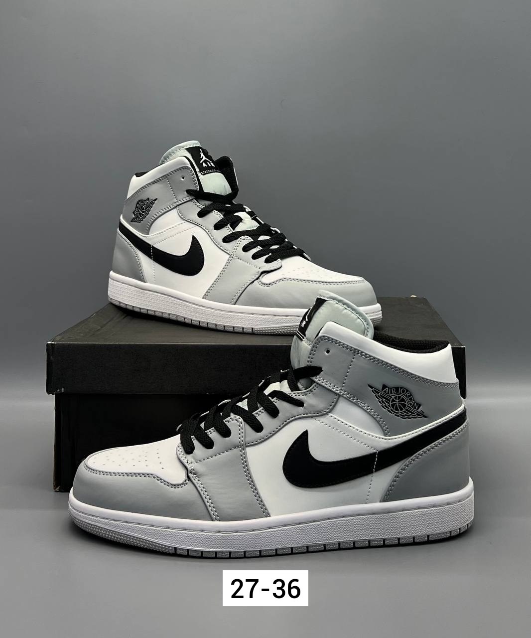 nike air jordan 1 mid,air jordan 1 mid light smoke grey,nike air jordan 1 mid se,nike air jordan 1,air jordan 1 mid