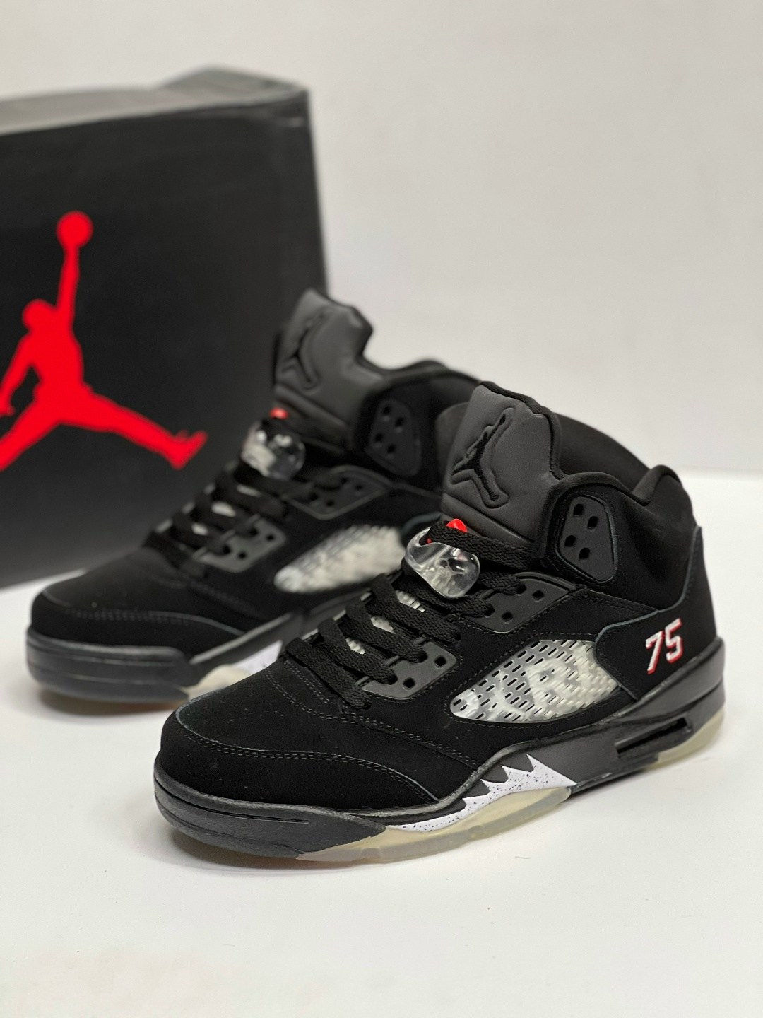 кроссовки nike air jordan 5 retro,баскетбольная ,кроссовки nike air jordan 5,кроссовки,кроссовки air jordan 5