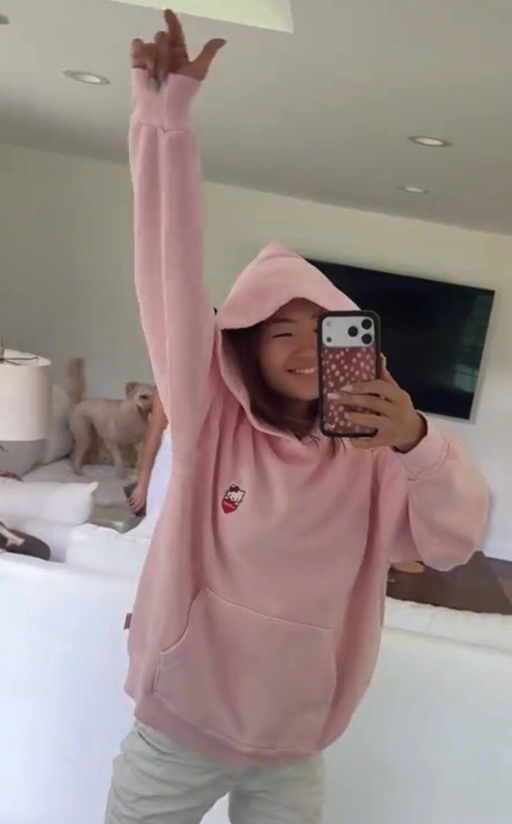 розовая толстовка,pink hoodie,толстовка,женская толстовка,мужской свитшот