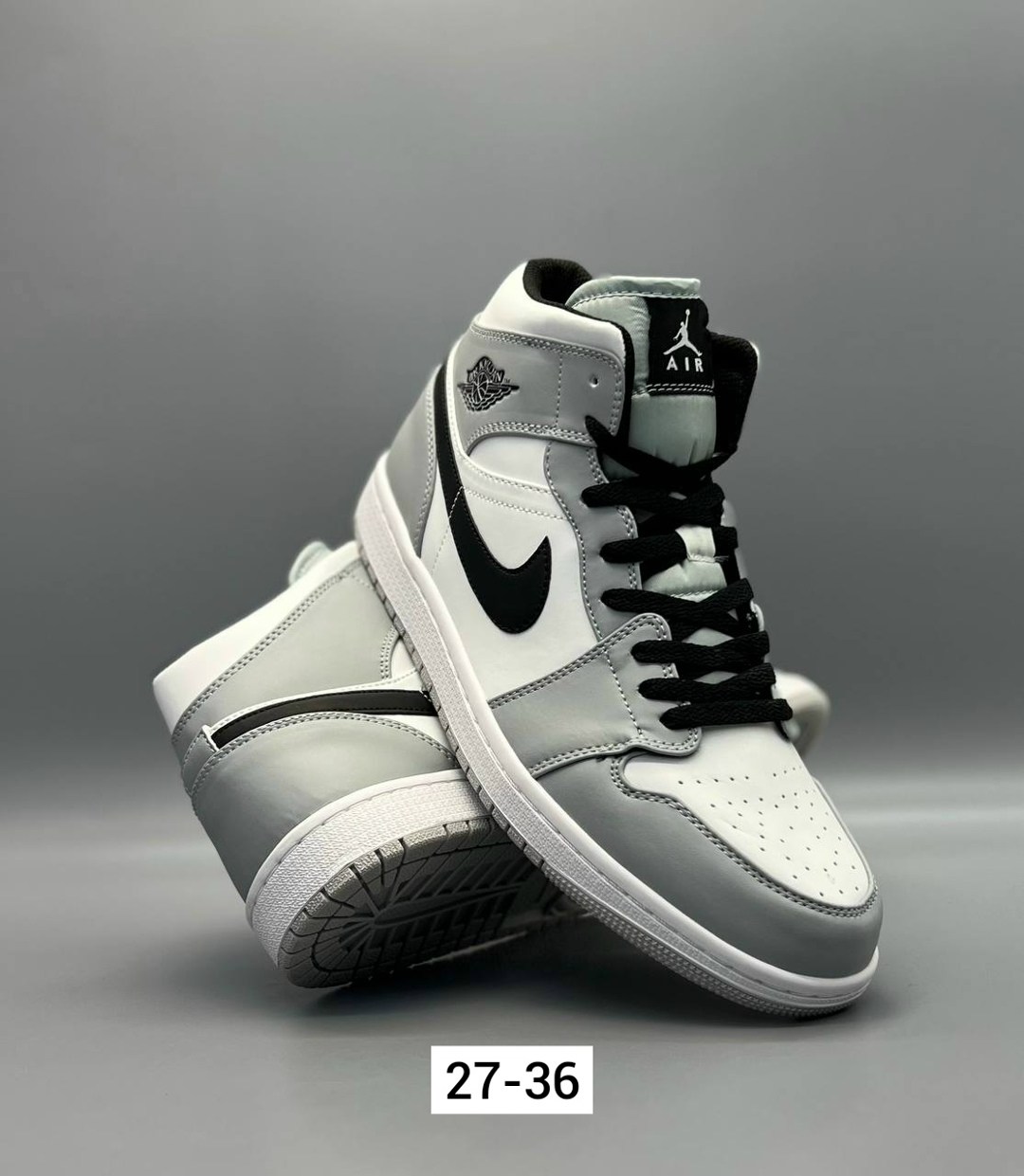 nike air jordan 1 mid,air jordan 1 mid light smoke grey,nike air jordan 1 mid se,nike air jordan 1,air jordan 1 mid
