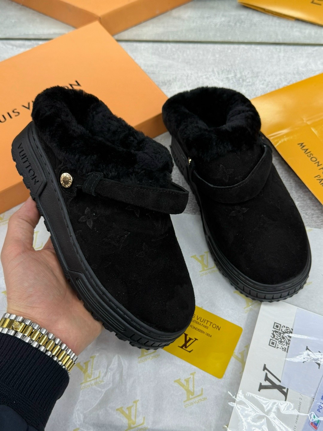 мюли louis vuitton,ботинки louis vuitton,тапочки louis vuitton,,угги женские