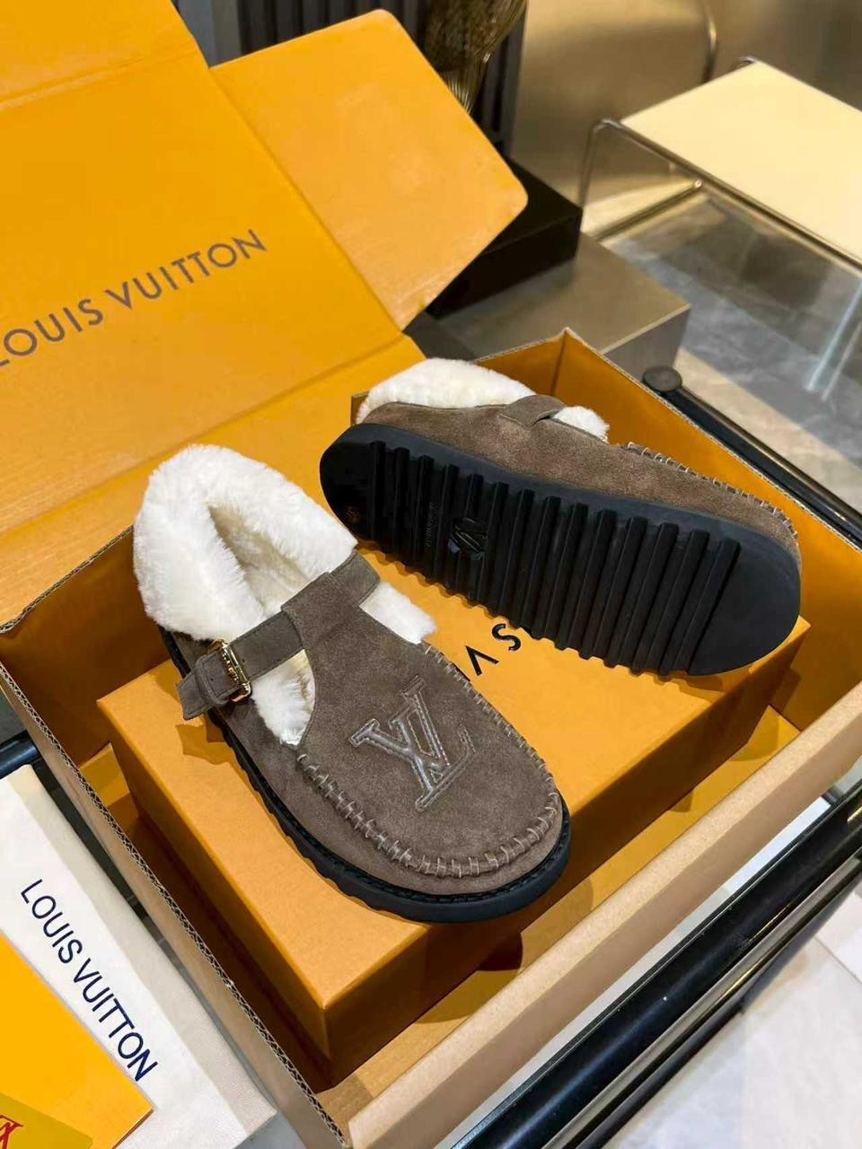 ,женские замшевые ботинки louis vuitton colorado comfort на меху черные,женские замшевые ботинки louis vuitton colorado comfort на меху бежевые,ботинки louis vuitton,женская