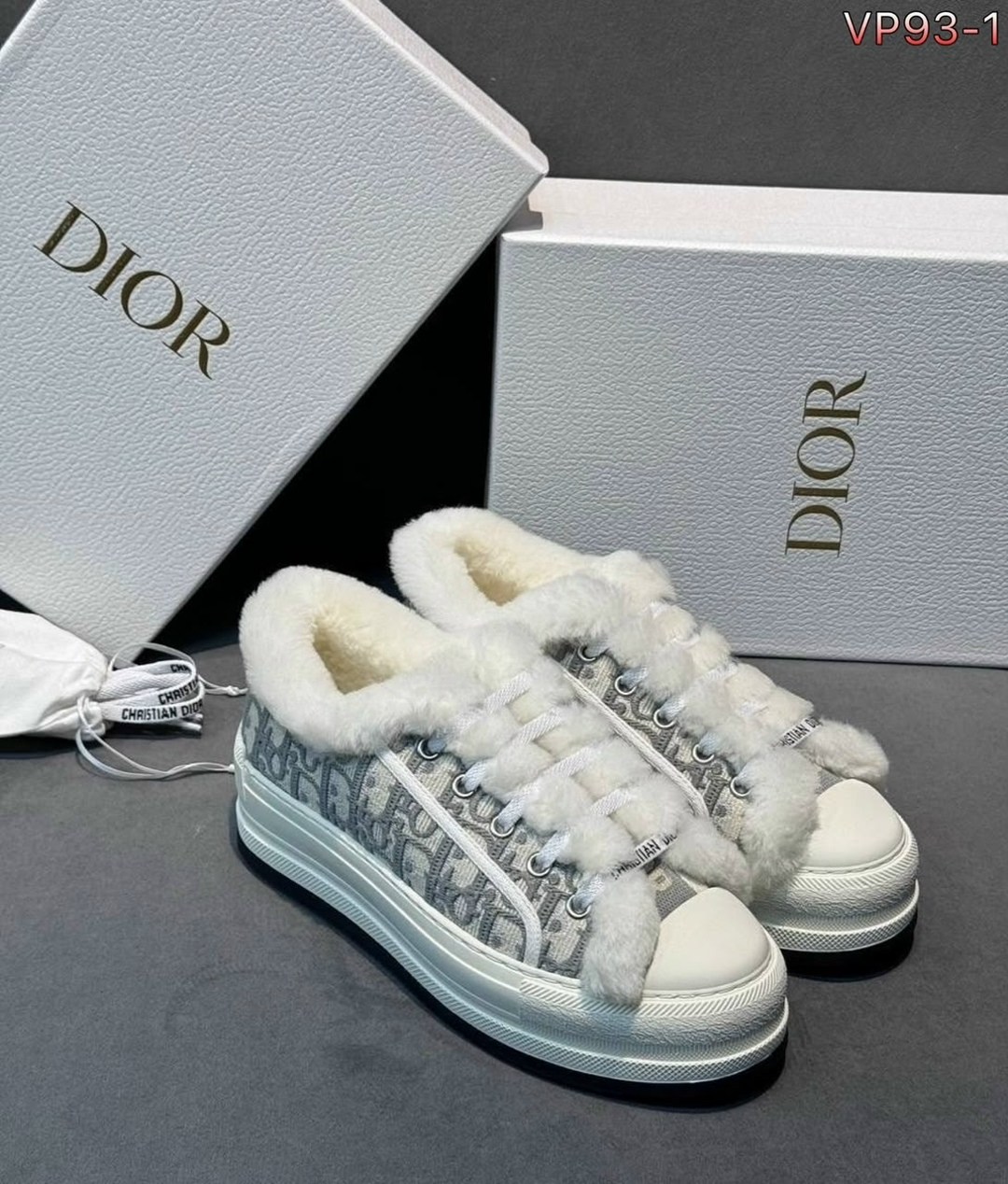 женские зимние кеды с мехом christian dior walk'n' серые,кеды диор,кеды walk n dior platform зимние на меху,кеды dior женские,кеды christian dior