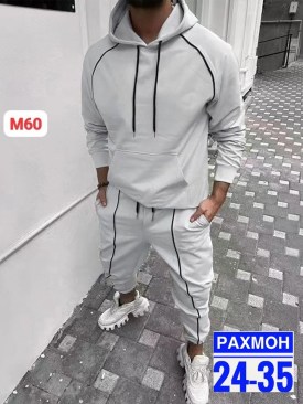 Костюм