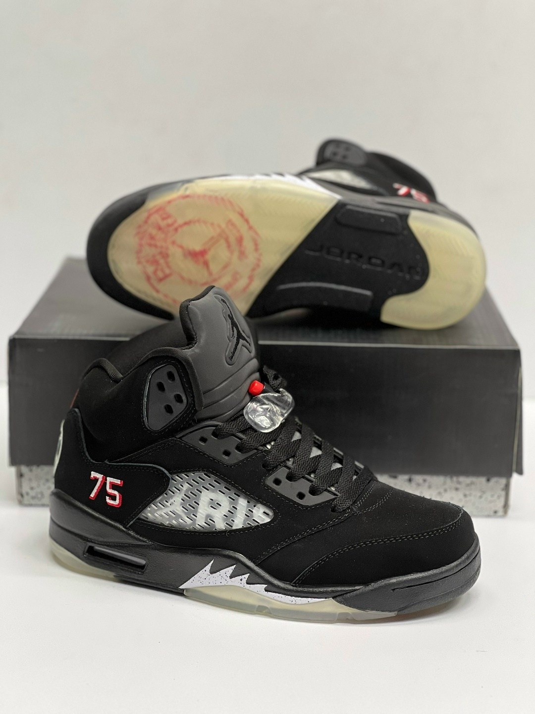кроссовки nike air jordan 5 retro,баскетбольная ,кроссовки nike air jordan 5,кроссовки,кроссовки air jordan 5