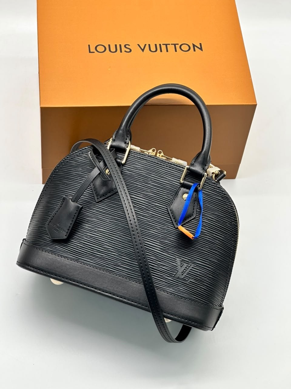 сумки для женщин,сумка,louis vuitton alma bb,женская сумка,сумочка