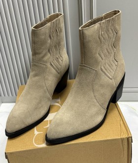 Ботинки
