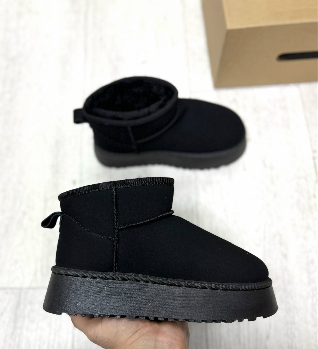 угги ugg зимние с мехом короткие на платформе,угги женские,женские угги зимние,угги зимние короткие на платформе,угги зимние с мехом короткие на платформе