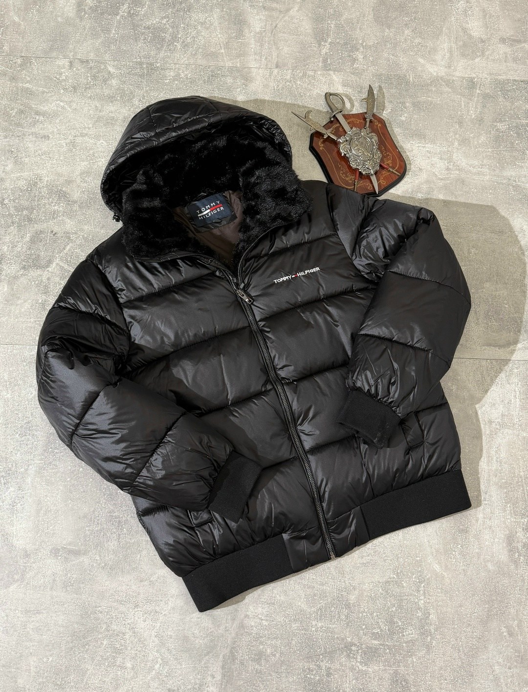 куртка зимняя tommy hilfiger,куртка зимняя мужская tommy hilfiger,пуховик мужской tommy hilfiger,мужская зимняя куртка,tommy hilfiger куртка мужская