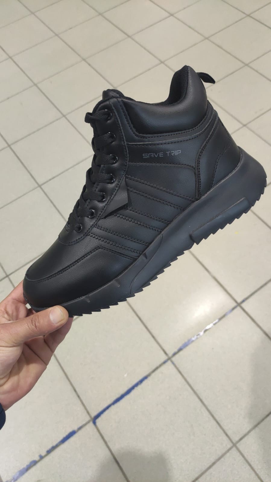 ,кроссовки зимние,кроссовки adidas зимние,кроссовки зимние мужские,кроссовки зимние с мехам