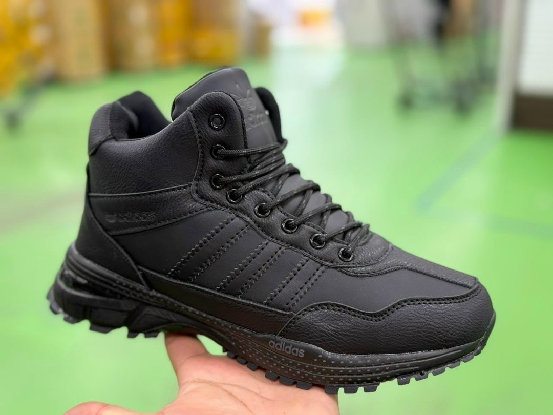 кроссовки зимние adidas,кроссовки зимние мужские adidas,мужские зимние кроссовки,кроссовки мужские adidas,мужские кроссовки