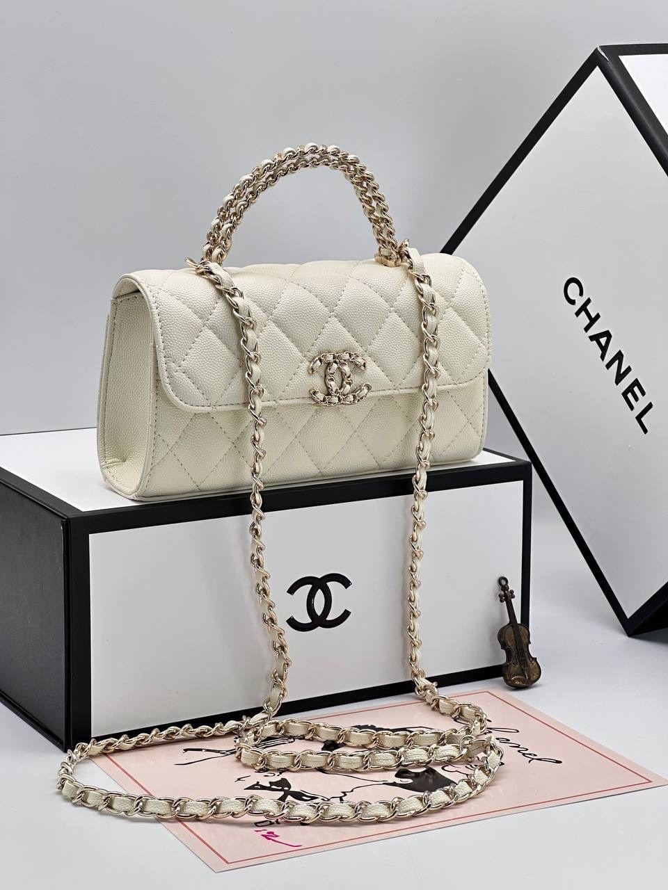 сумка chanel,сумка женская chanel,сумки шанель,сумочка шанель,белая сумка шанель
