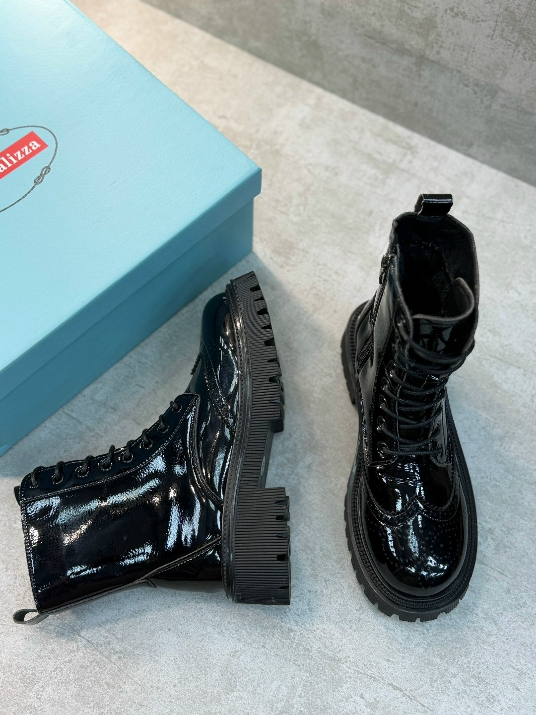 ,ботинки balenciaga,ботинки balenciaga лакированные черные,ботинки женские,ботинки