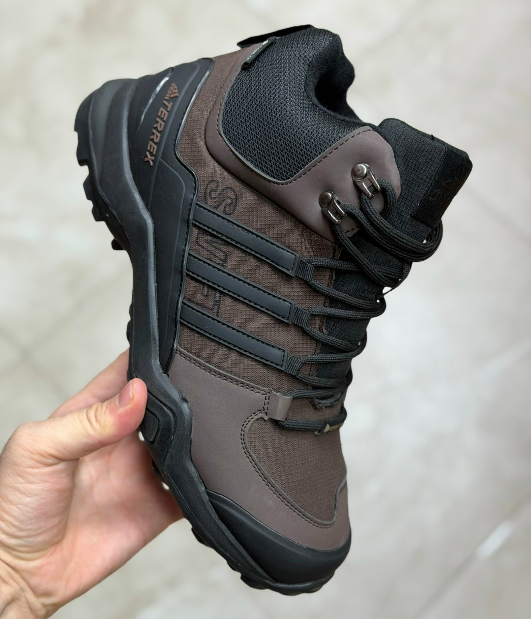 зимние кроссовки adidas terrex,мужские кроссовки зимние adidas terrex,зимние кроссовки adidas,зимние ботинки adidas climaproof высокие,мужские зимние кроссовки adidas climaproof