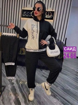 Костюм