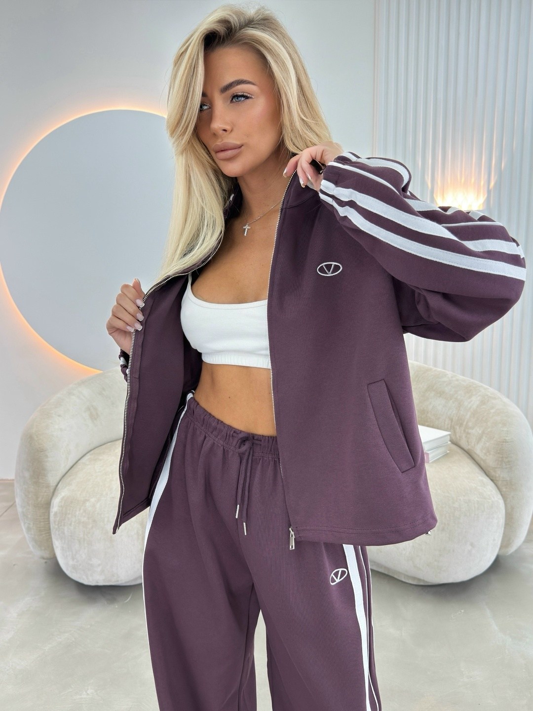 спортивный костюм женский,женский костюм,спортивный костюм женский adidas,костюм,спортивный костюм