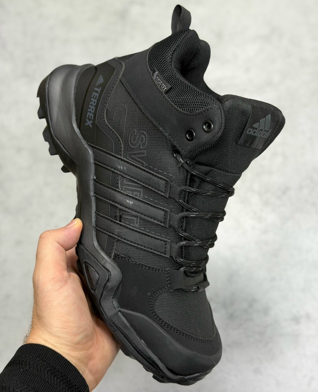 кроссовки adidas terrex,adidas terrex climaproof мужские зимние кроссовки,кроссовки мужские adidas terrex зимние,кроссовки adidas,кроссовки зимние adidas terrex