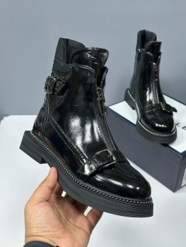 Ботинки