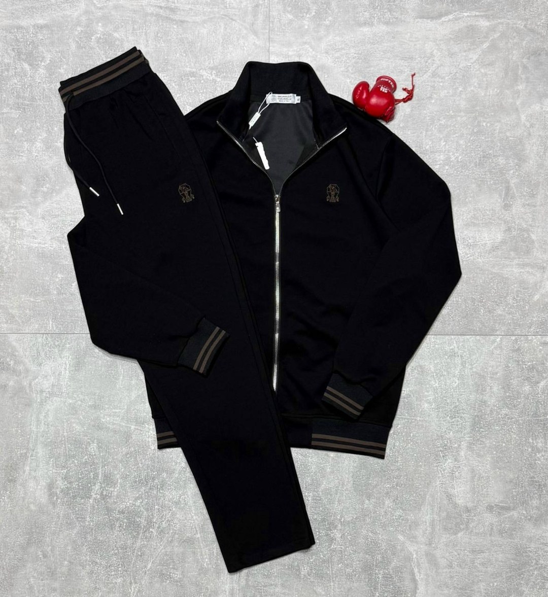 спортивный костюм brunello cucinelli,спортивные костюмы мужские,спортивные костюмы для мужчин,спортивный костюм stefano ricci,мужская спортивная одежда