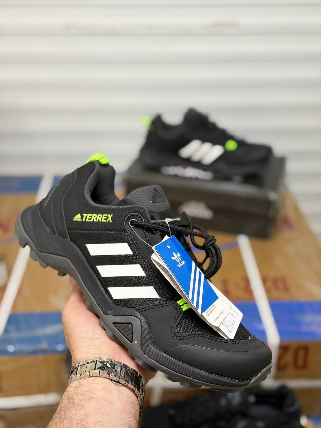кроссовки adidas terrex,кроссовки мужские adidas terrex,adidas кроссовки для хайкинга terrex ax3 черный,кроссовки adidas,кроссовки adidas мужские