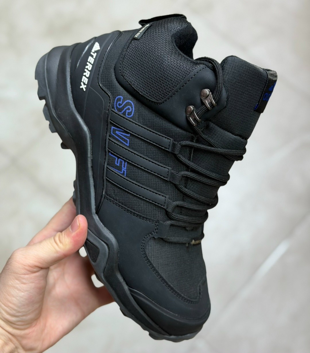зимние кроссовки adidas terrex,мужские кроссовки зимние adidas terrex,зимние кроссовки adidas,зимние ботинки adidas climaproof высокие,мужские зимние кроссовки adidas climaproof