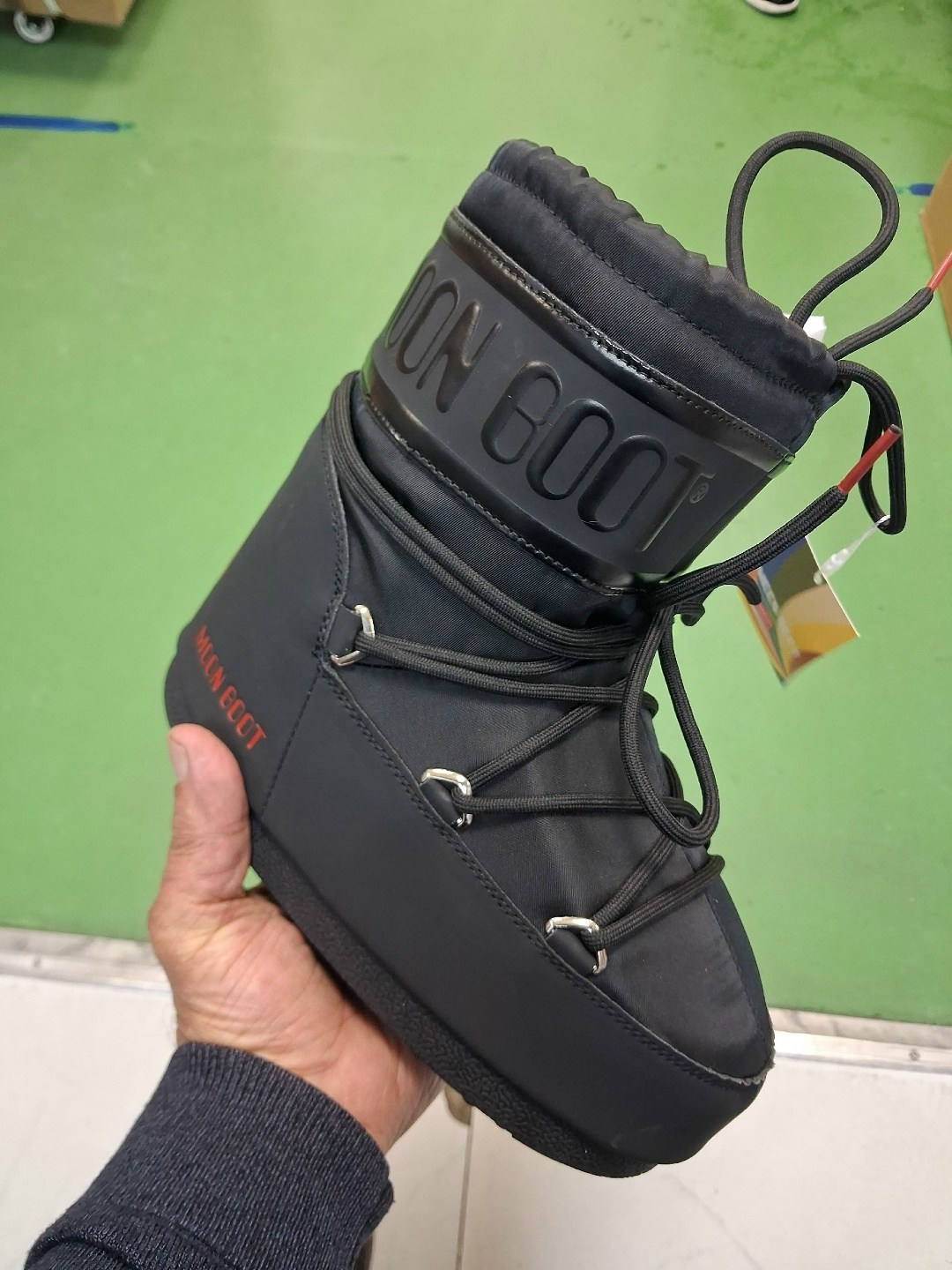 ботинки moon boot,зимние ботинки moon boot,,женские зимние ботинки moon boot,зимние сапоги moon boot