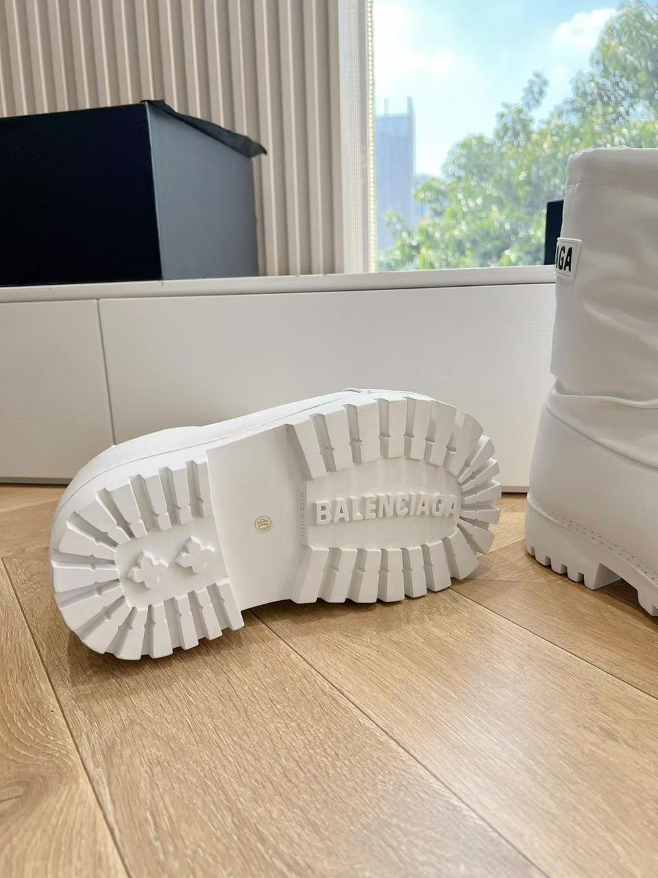 ,зимние женские брендовые ботинки balenciaga alaska fur bootie premium,ботинки модные,ботинки, женская