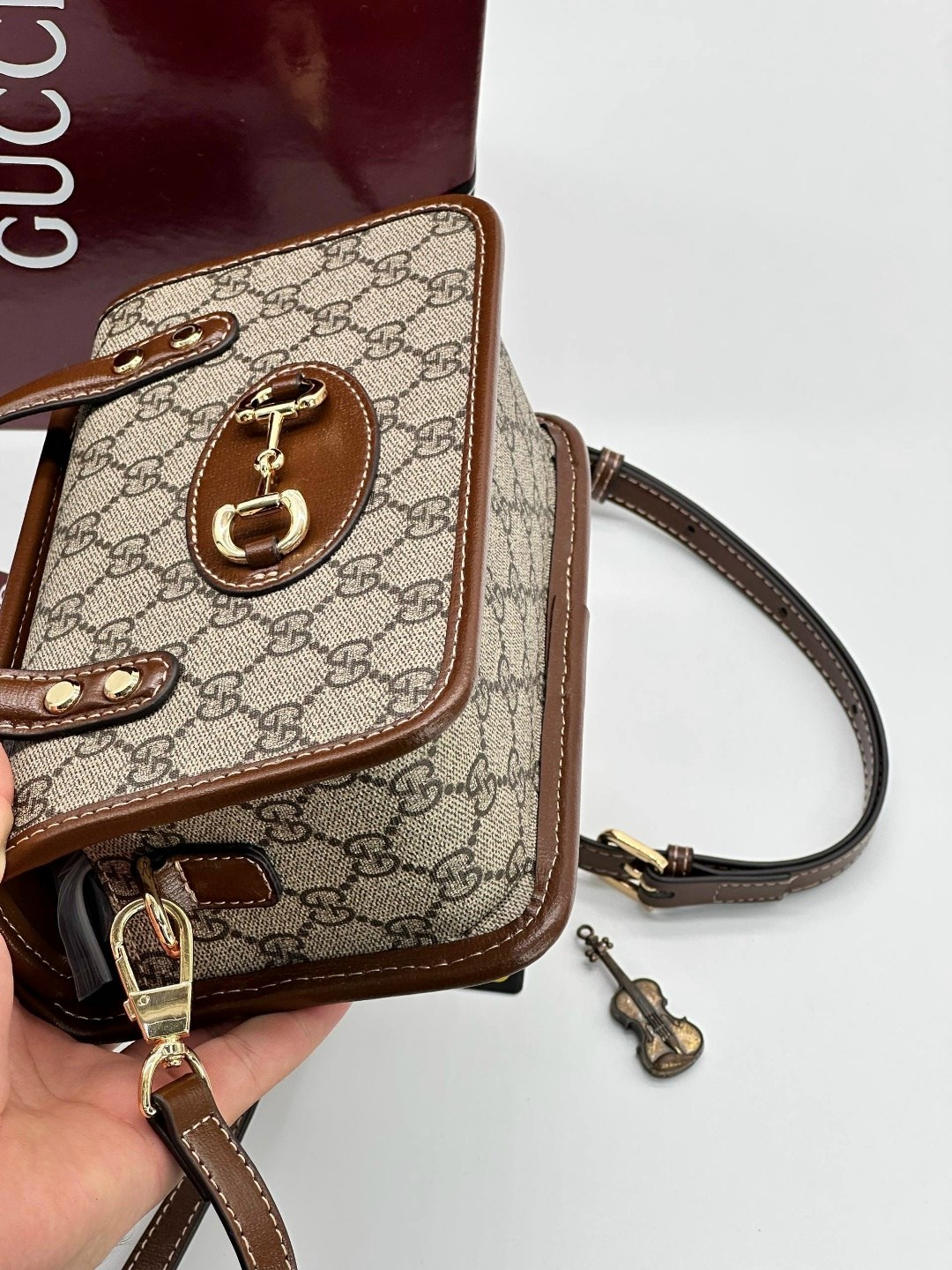 женская сумка gucci,gucci сумка,сумки гуччи,gucci сумка на плечо,женская сумка gucci horsebit