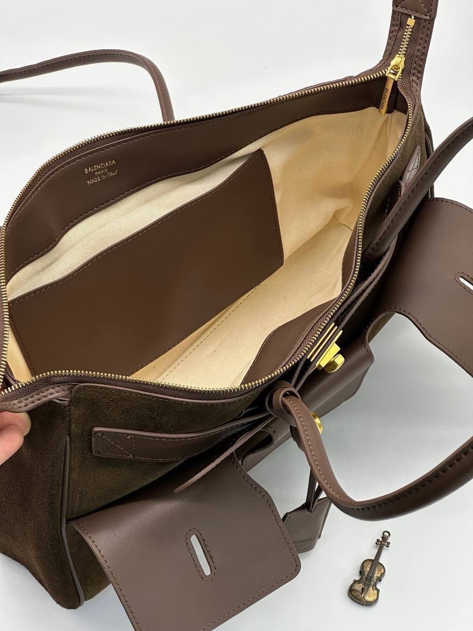сумка balenciaga,женская замшевая сумка balenciaga коричневая с кожаными вставками,сумка из натуральной замши,сумка balenciaga bel air из замши,замшевая сумка