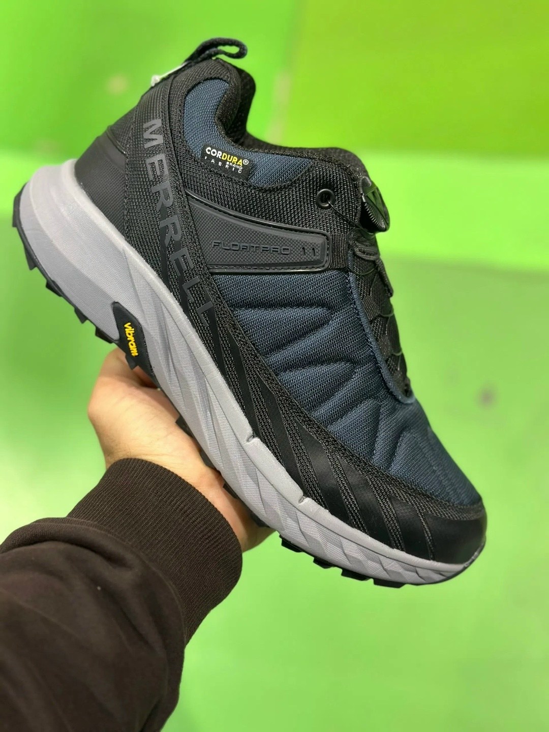 кроссовки мужские merrell,мужские термо кроссовки merrell,зимние кроссовки мужские merrell,зимние термо кроссовки merrell float pro gore-tex grey black,кроссовки зимние merrell