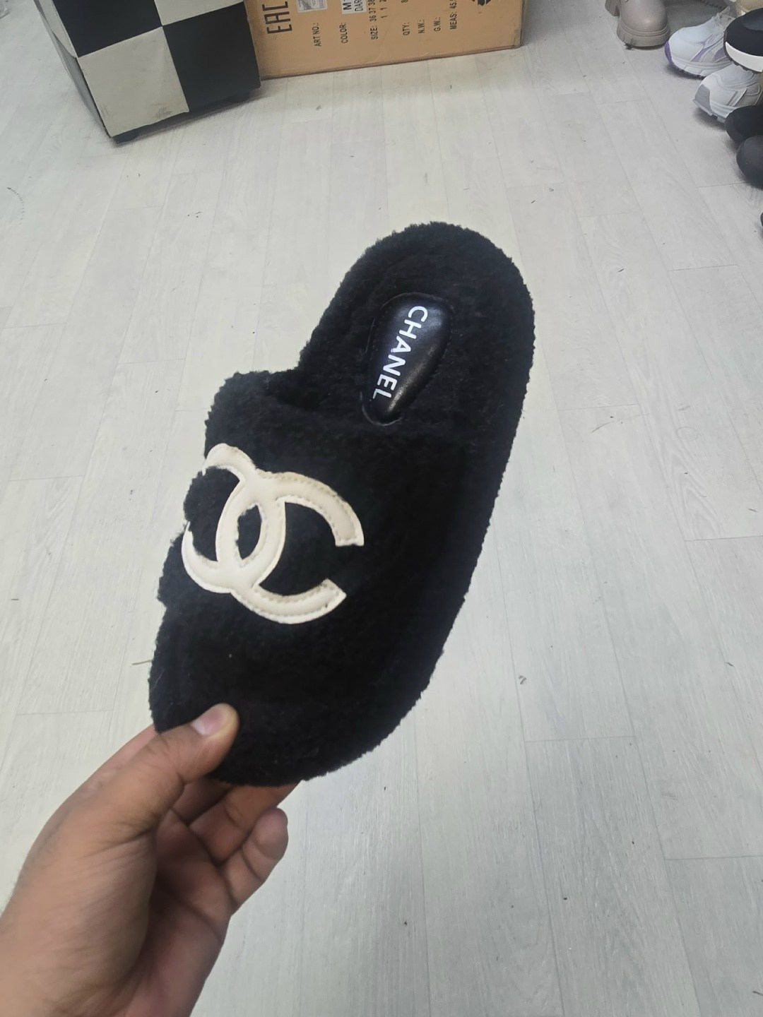 ,тапочки chanel,тапочки женские chanel,женские тапочки,домашние тапочки