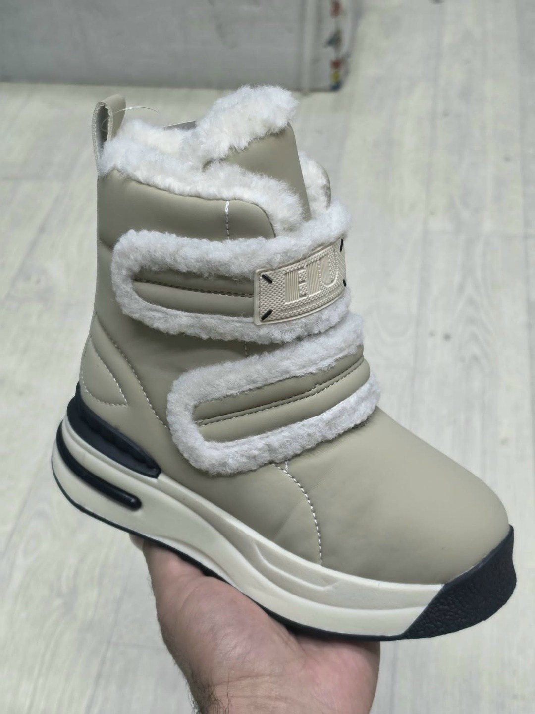 , женская,ботинки, детская,дутики зимние высокие с мехом adidas