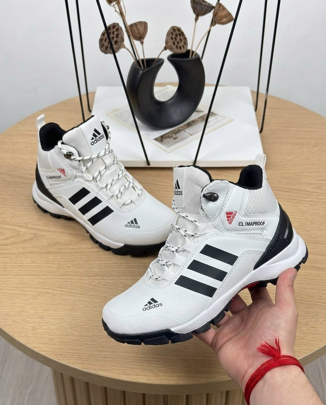 кроссовки adidas зимние мужские,кроссовки adidas зимние,зимние ботинки adidas,кроссовки adidas,мужские зимние кроссовки